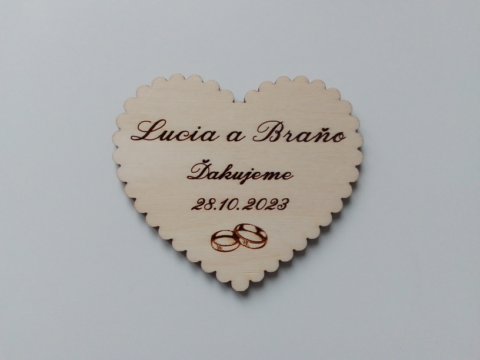 Drevená magnetka - darček pre svadobných hostí