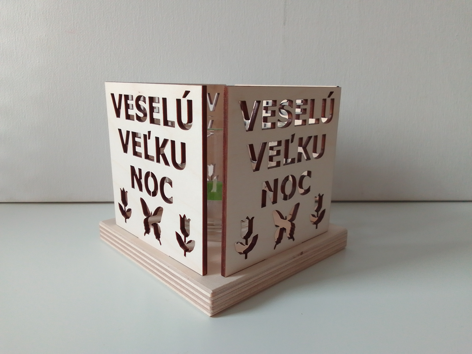 svietnik Veselá Veľká noc svietnik Veselá Veľká noc