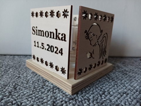 Pamiatka na 1. sväté prijímanie : Svietnik